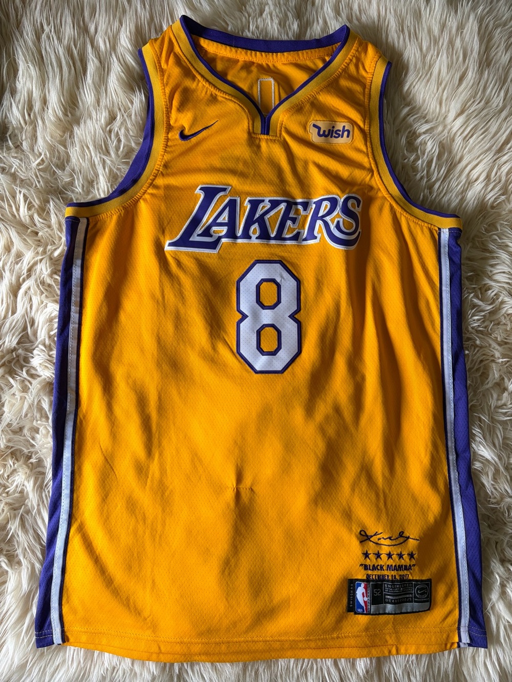 Nike Los Angeles Lakers Kobe Bryant Statement Edition Swingman Jersey Yellow 52
